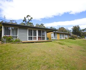 Bruny Island Explorers Cottages - E Caravan Parks 1