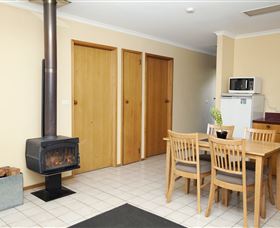 Bruny Island Explorers Cottages - E Caravan Parks 3