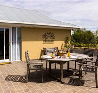 Taras Richmond Farmstay - E Caravan Parks