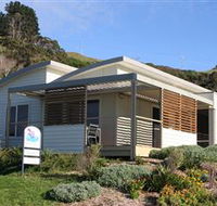 Paradise House - E Caravan Parks