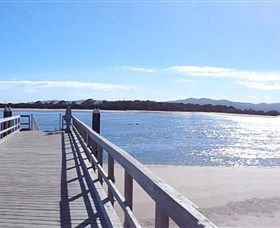 Sails On Port Sorell Boutique Apartments - E Caravan Parks 1