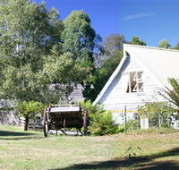 Hide-Away Cottage Retreat - E Caravan Parks