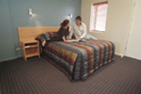 Tandara Hotel Motel - E Caravan Parks 1