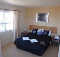Menai Hotel Motel and Function Centre - E Caravan Parks