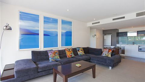 Couples Retreat Lorne Chalet - E Caravan Parks 5