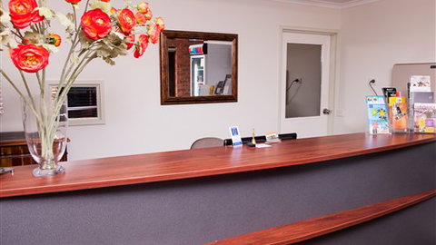 Advance Motel - E Caravan Parks 2