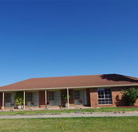 Australian Settlers Motor Inn