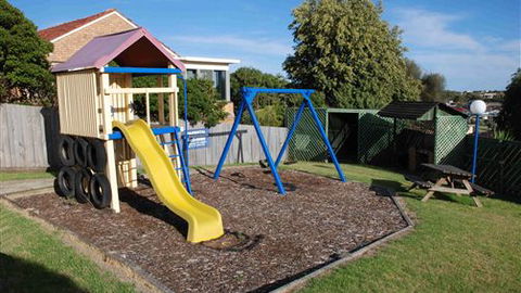 Blue Whale Motor Inn & Apartments - E Caravan Parks 6