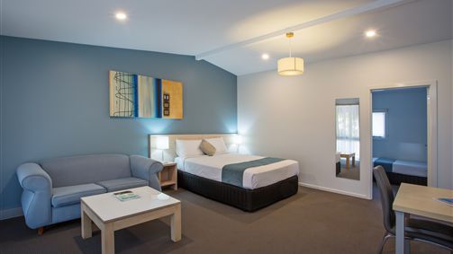 Cowes VIC E Caravan Parks