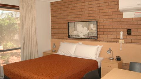 Motel Woongarra - E Caravan Parks 3