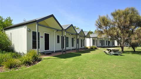 Port Campbell Holiday Park - E Caravan Parks 2