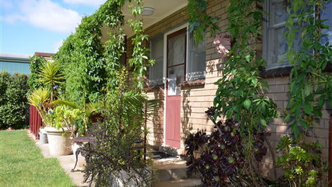 Admurraya House Bed And Breakfast - E Caravan Parks 4