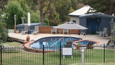 Aireys Inlet Getaway Resort - E Caravan Parks 2
