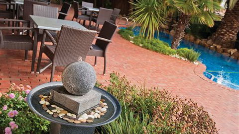 Quality Hotel On Olive - E Caravan Parks 7