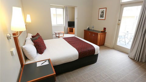 Quality Hotel Mildura Grand - E Caravan Parks 4