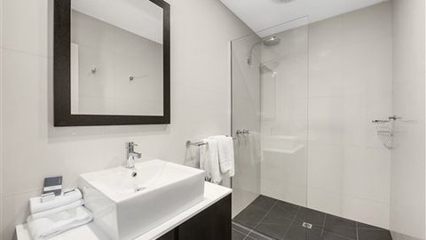 Mid City Motel Warrnambool - E Caravan Parks 2