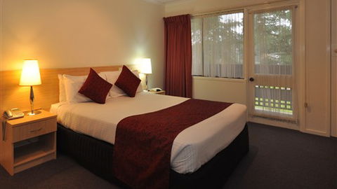Edinburgh Motor Inn - E Caravan Parks 3