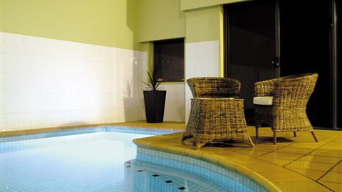 Comfort Inn & Suites City Views - E Caravan Parks 4