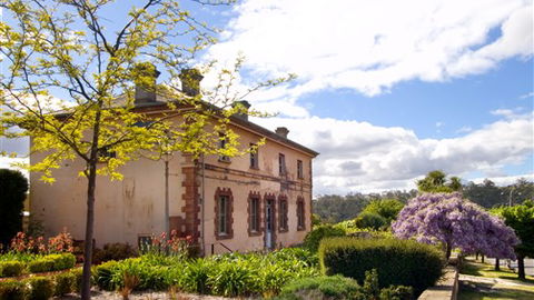 Villa Parma At Peppers Mineral Springs Hotel - E Caravan Parks 0