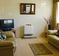 Peel Cottage - E Caravan Parks