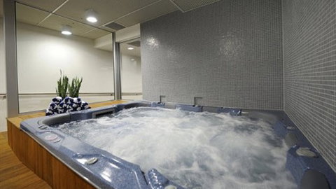 Punthill Apartment Hotels - South Yarra Grand - E Caravan Parks 2