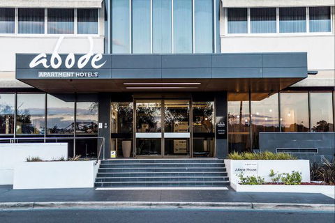 Abode Woden - E Caravan Parks 6