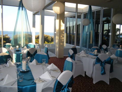 Absolute Beachfront Opal Cove Resort - E Caravan Parks 4