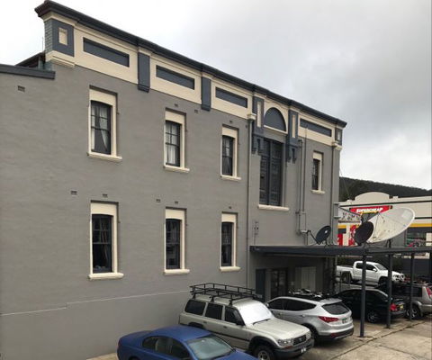 Commercial Hotel Motel Lithgow - E Caravan Parks 2