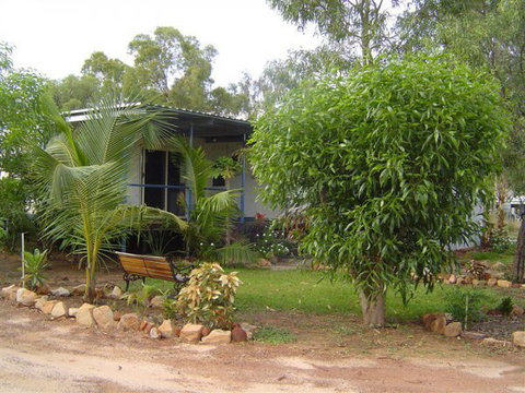 King Ash Bay Lodge - E Caravan Parks 1