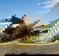 Hermitage Hill Resort - E Caravan Parks