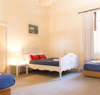 Culcairn Hotel  - E Caravan Parks
