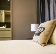 Crossroads Hotel  - E Caravan Parks