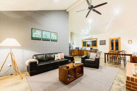 Alpine Edge Accommodation - E Caravan Parks 0