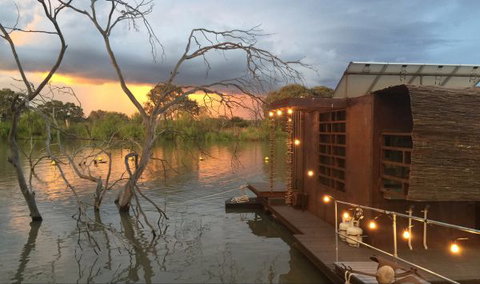 Bill's Boathouse - E Caravan Parks 0