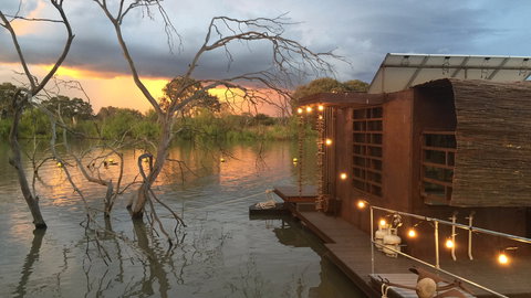 Bill's Boathouse - E Caravan Parks 6