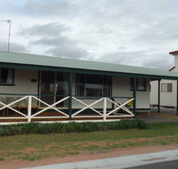 Beach Escape - E Caravan Parks