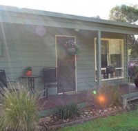 Waterfall Cottage - E Caravan Parks