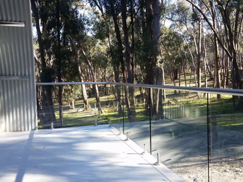 Mount Cole Cottages - E Caravan Parks 1