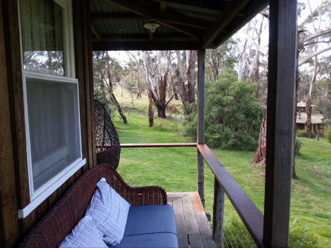 Mount Cole Cottages - E Caravan Parks 6