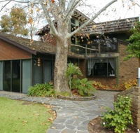 Trenberth House - E Caravan Parks