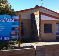 Streaky Daze - E Caravan Parks