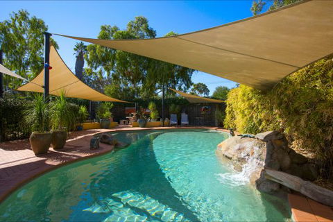Vatu Sanctuary - E Caravan Parks 9