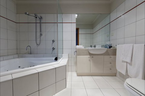 Eugenie's Accommodation - E Caravan Parks 4