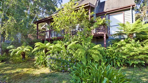 Great Ocean Road Cottages & Backpackers - E Caravan Parks 5
