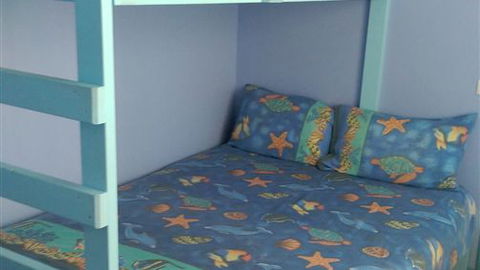 Anglesea Backpackers - E Caravan Parks 3