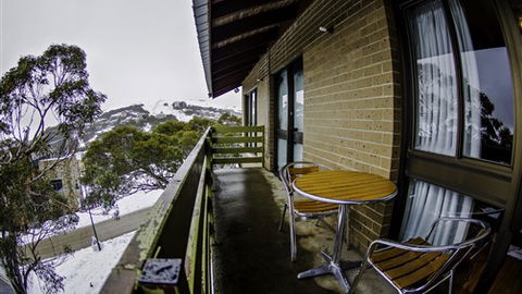 Alpine Retreat Mt Buller - E Caravan Parks 2