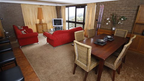 Alpine Retreat Mt Buller - E Caravan Parks 4