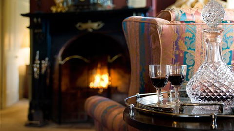 Hilltop Cottage - Daylesford - E Caravan Parks 4