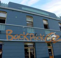 Backpack Oz and The Guest House - E Caravan Parks