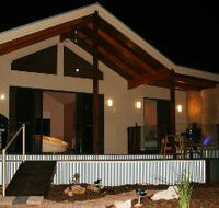 Pike River Luxury Villas - E Caravan Parks